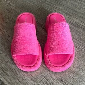Circus NY Bright Pink Fuzzy Slides